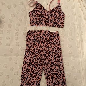NWT Aerie Pink Leopard Leggings and Sport Bra Matching Set Size Small